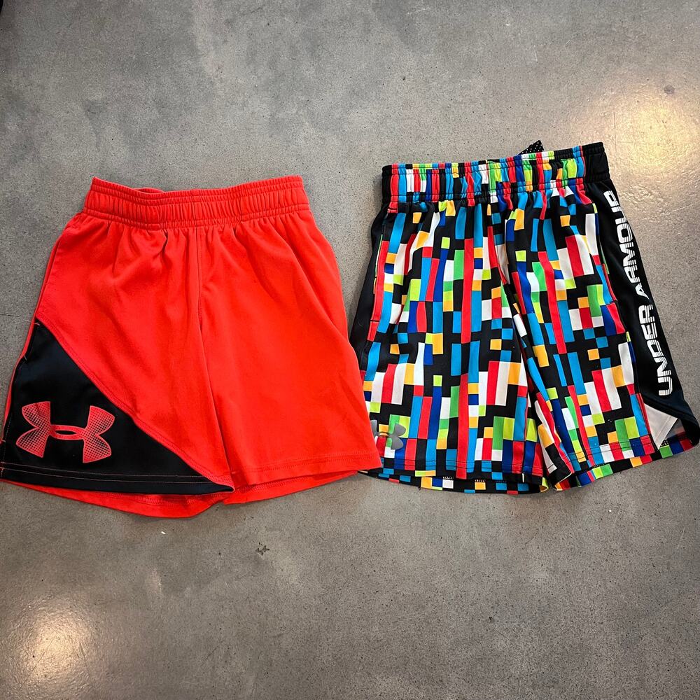 Under Armour red black mosaic color boys youth XS athletic shorts sporty bundle